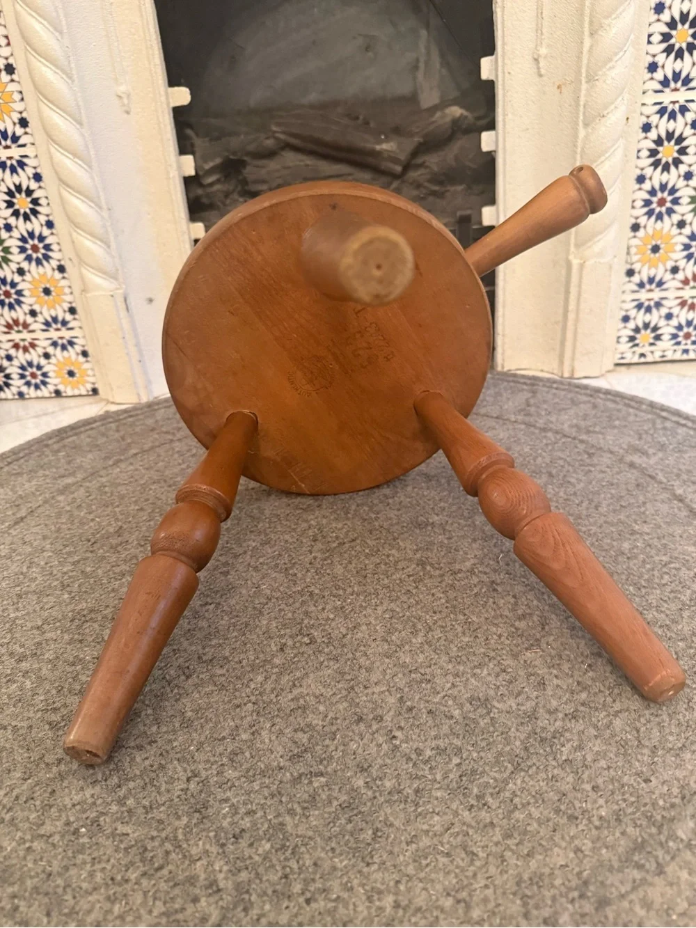 Vtg Authentic Furniture Mid Century Three Legged Solid Maple Milking Stool